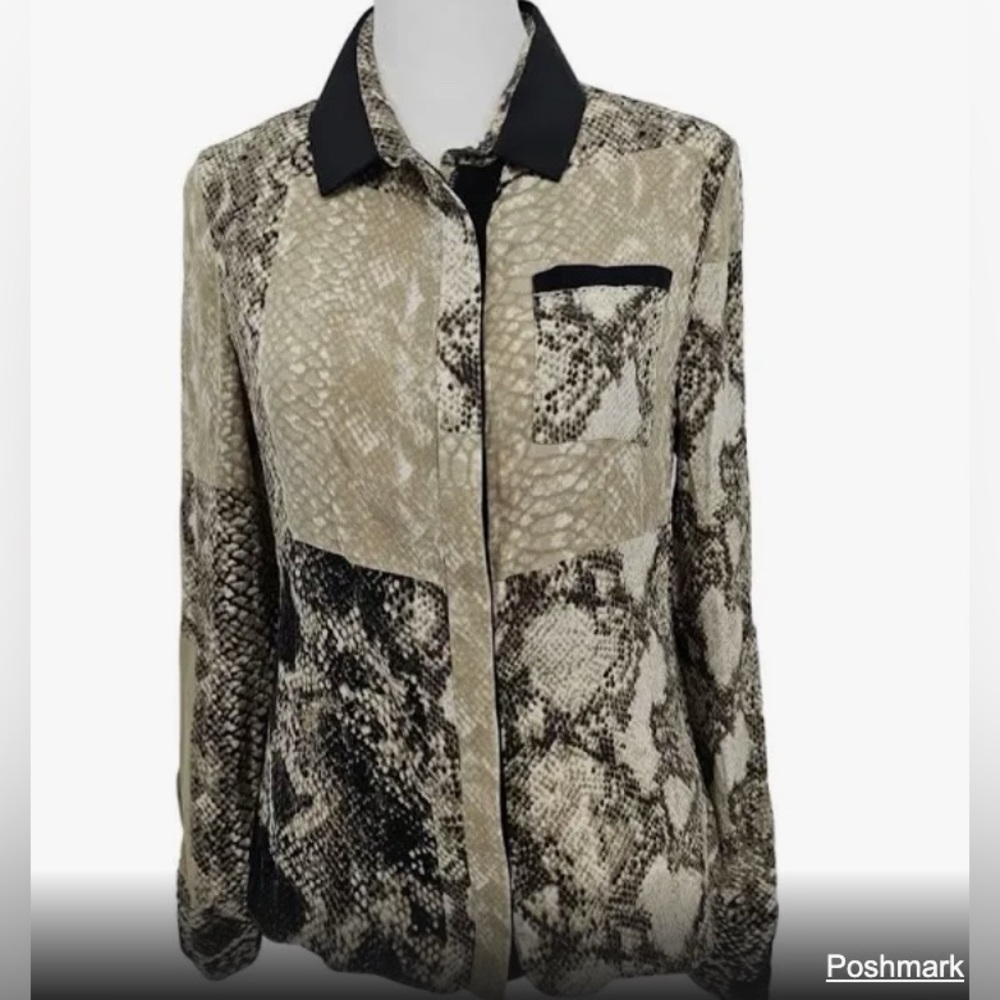 Elie Tahari Snake Print Snap Front Top Size L